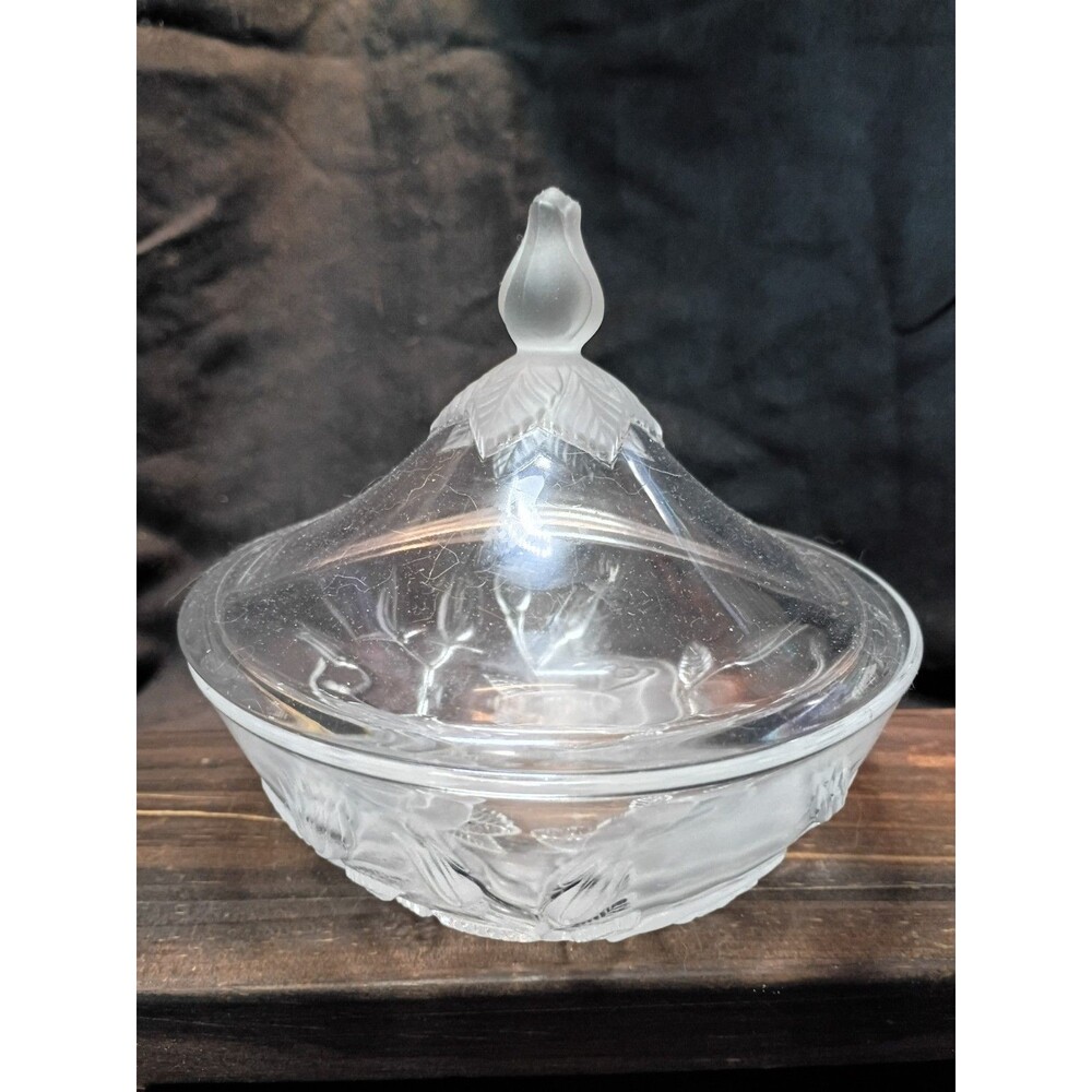 Cristal d'Arques Durand Lucia Frost Stem Candy Dish Lid Frosted Rose 4.75"